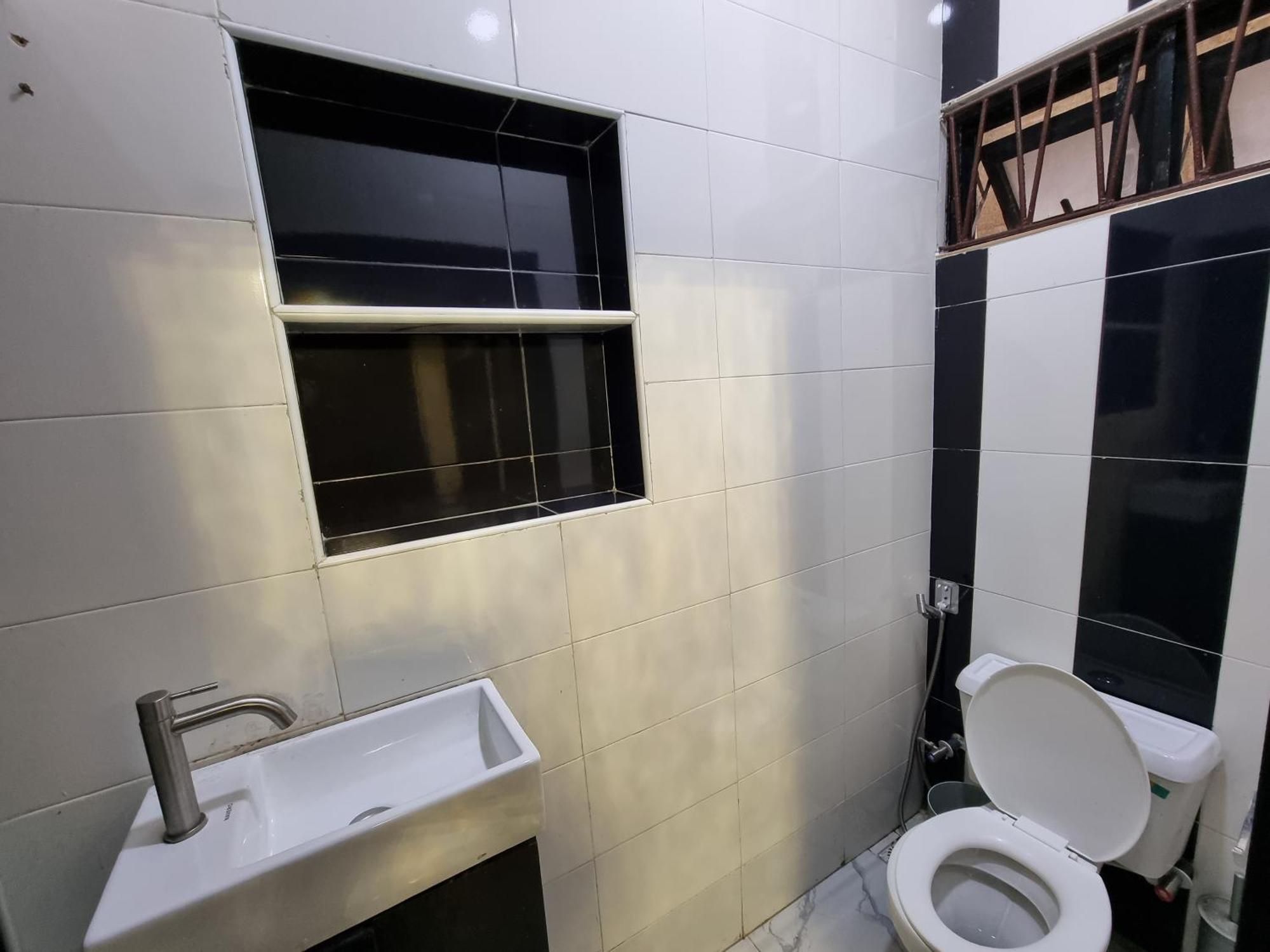 Cg Apartments Ikeja Oda fotoğraf